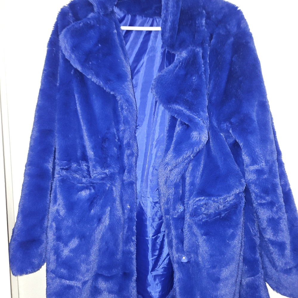 Women's Blue Faux Fur Coat